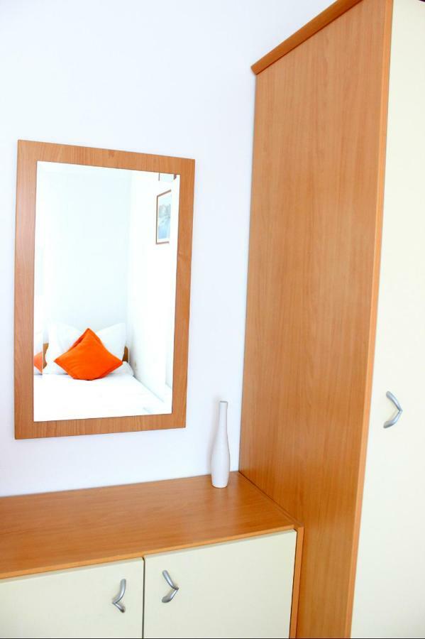 Apartments Marin ボル エクステリア 写真